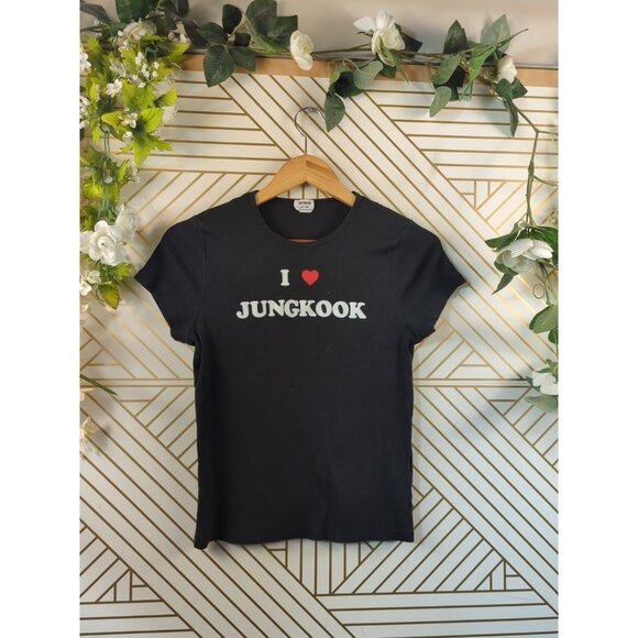 I LOVE JUNGKOOK BTS Cotton On Women's Ribbed Printed Short Sleeve Shirt Size XL - Picture 2 of 5
